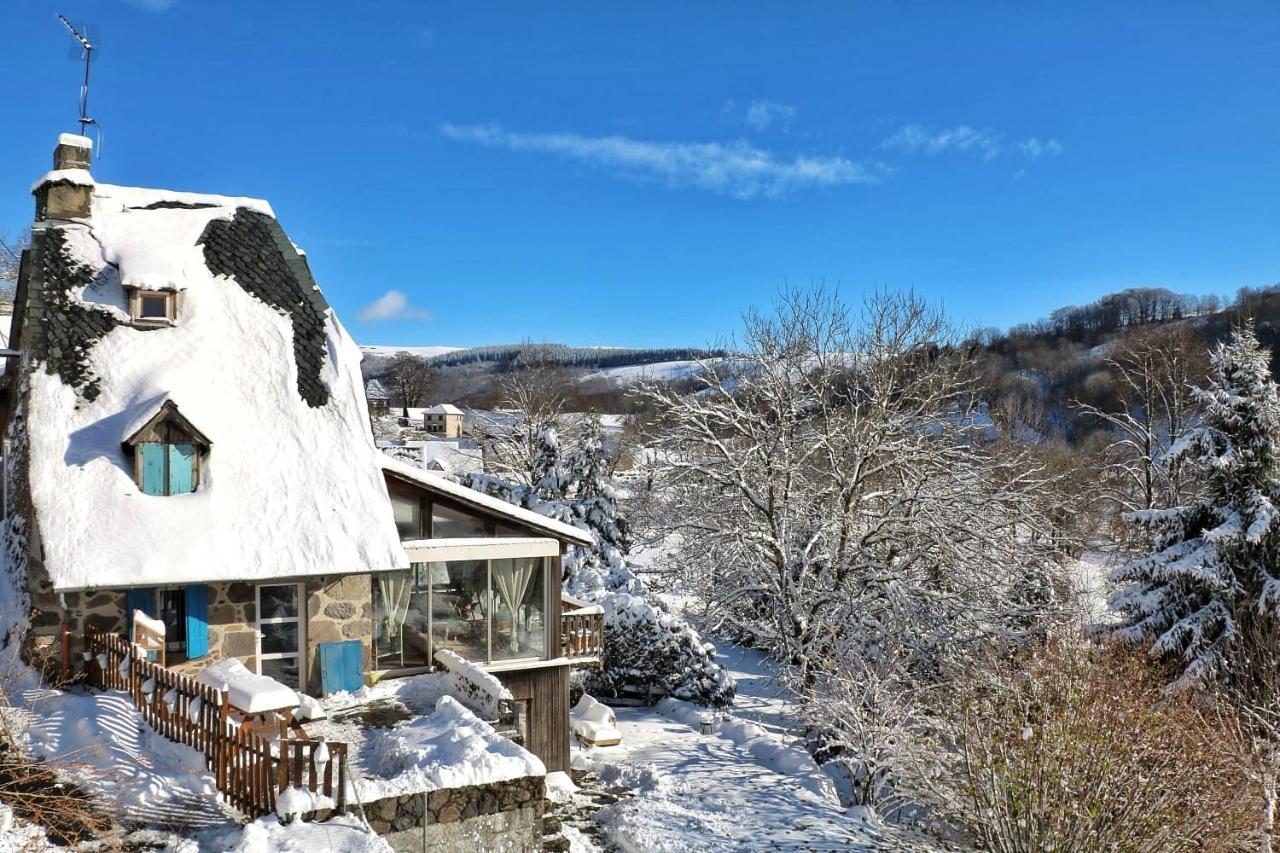 Appartamento Le Grenier Du Buronnier Saint-Simon  Esterno foto